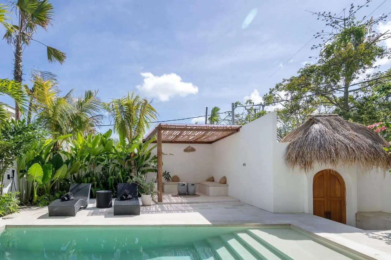 Villa Paradisio - Uluwatu By Yolla Hospitality